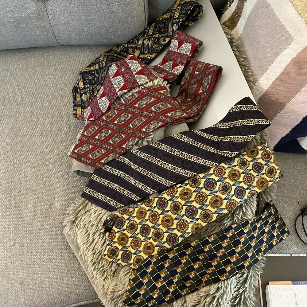 Lot of Metropolitan Museum of Art Ties